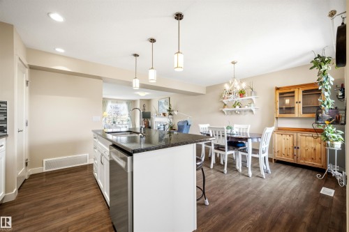 4478 Annett Common Sw, Edmonton, AB 