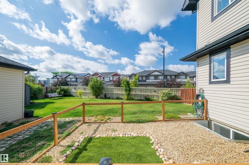 4478 Annett Common Sw, Edmonton, AB 