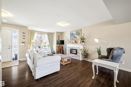 4478 Annett Common Sw, Edmonton, AB 