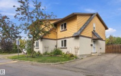161 WOODSTOCK NW  Edmonton, AB T5T 0H6