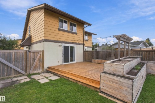 161 Woodstock Nw, Edmonton, AB 