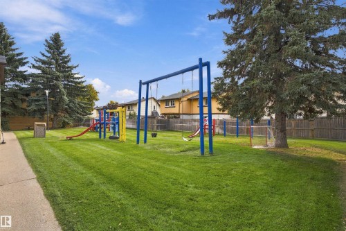 161 Woodstock Nw, Edmonton, AB 