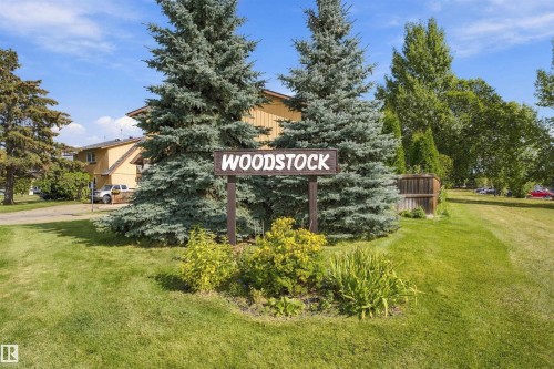 161 Woodstock Nw, Edmonton, AB 