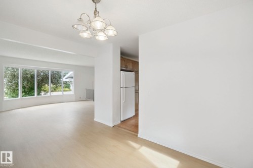 8807 181 Street Nw, Edmonton, AB 