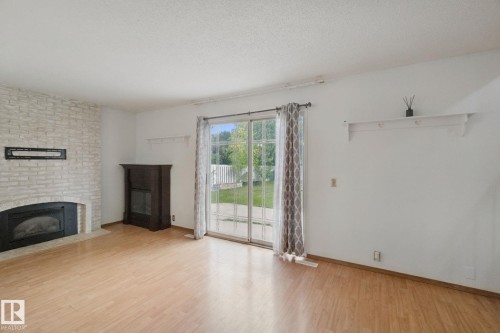 8807 181 Street Nw, Edmonton, AB 