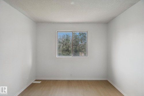 8807 181 Street Nw, Edmonton, AB 