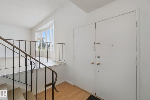 8807 181 Street Nw, Edmonton, AB 