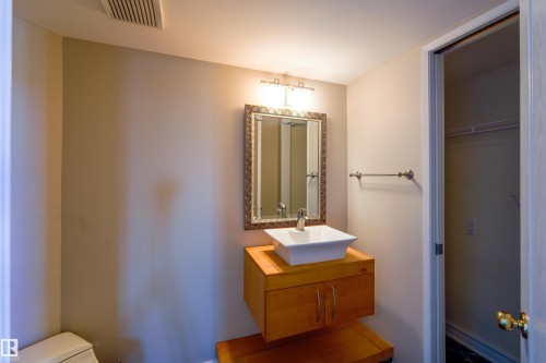 #1504 10130 114 St Nw, Edmonton, AB 