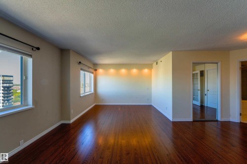#1504 10130 114 St Nw, Edmonton, AB 
