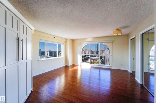 #1504 10130 114 St Nw, Edmonton, AB 