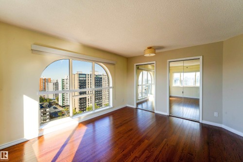 #1504 10130 114 St Nw, Edmonton, AB 