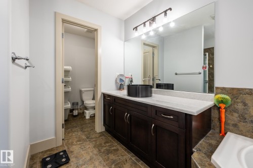 #10 1901 126 St Sw, Edmonton, AB - Indoor Photo Showing Bathroom