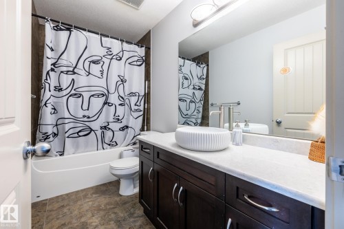#10 1901 126 St Sw, Edmonton, AB - Indoor Photo Showing Bathroom