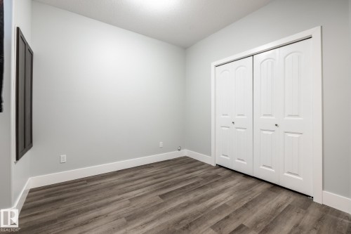 #10 1901 126 St Sw, Edmonton, AB - Indoor Photo Showing Other Room