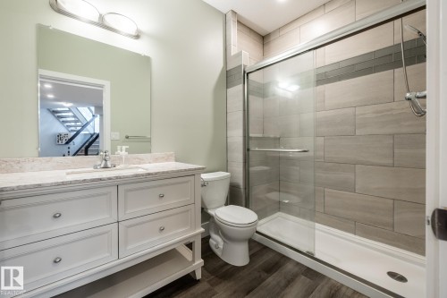#10 1901 126 St Sw, Edmonton, AB - Indoor Photo Showing Bathroom