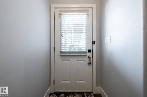#10 1901 126 St Sw, Edmonton, AB - Indoor Photo Showing Other Room