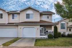 #13 6608 158 AV NW  Edmonton, AB T5Z 3H1