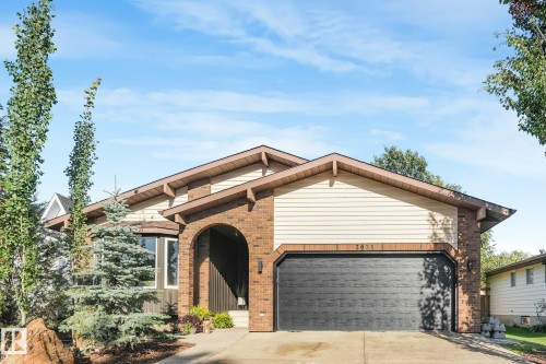 2031 104A Street Nw, Edmonton, AB 
