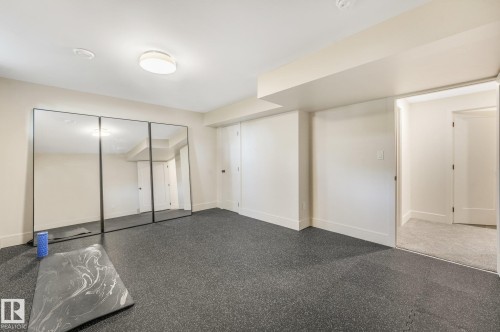 2031 104A Street Nw, Edmonton, AB 