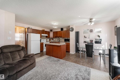 2309 27 Avenue Nw, Edmonton, AB 