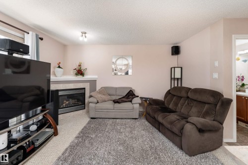 2309 27 Avenue Nw, Edmonton, AB 