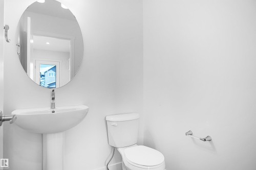 21358 128A Avenue Nw, Edmonton, AB - Indoor Photo Showing Bathroom