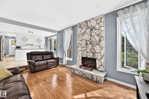 10451 26 Avenue Nw, Edmonton, AB 