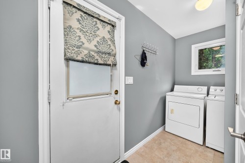 10451 26 Avenue Nw, Edmonton, AB 