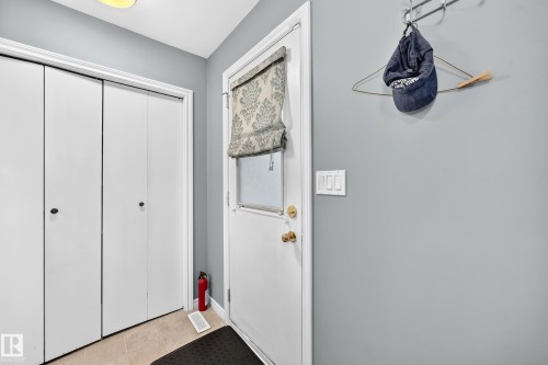 10451 26 Avenue Nw, Edmonton, AB 