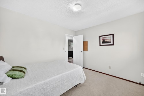10451 26 Avenue Nw, Edmonton, AB 
