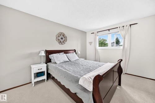 10451 26 Avenue Nw, Edmonton, AB 