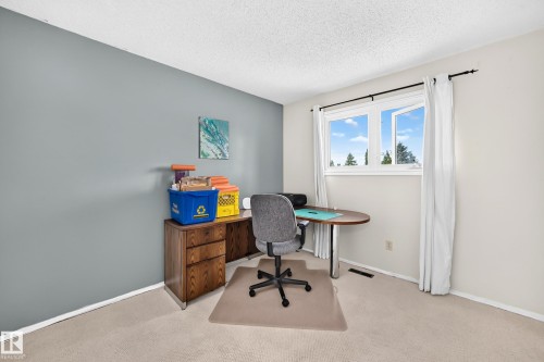 10451 26 Avenue Nw, Edmonton, AB 