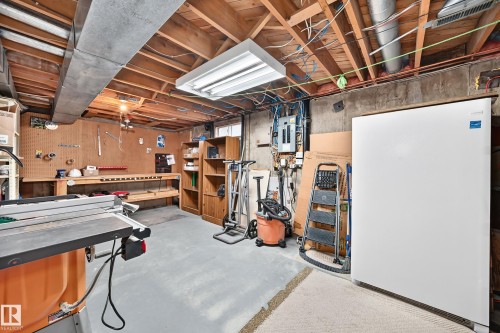 10451 26 Avenue Nw, Edmonton, AB 