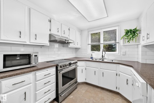 10451 26 Avenue Nw, Edmonton, AB 