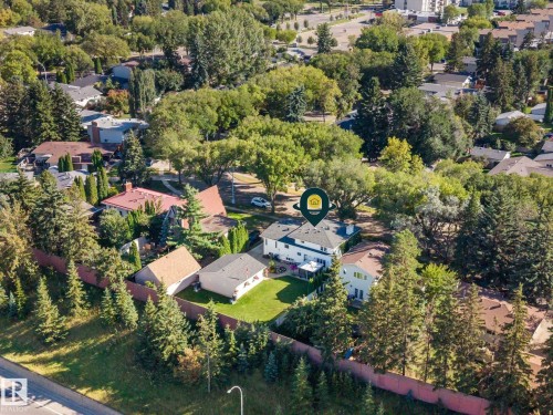 15716 78A Avenue Nw, Edmonton, AB 