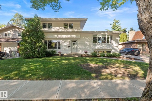 15716 78A Avenue Nw, Edmonton, AB 