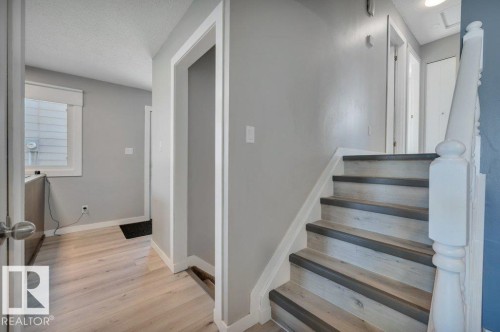 18023 73 Avenue Nw, Edmonton, AB 