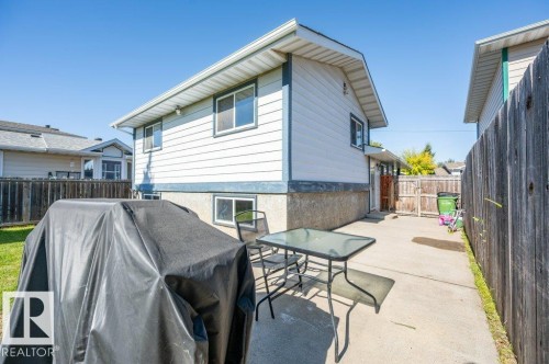 18023 73 Avenue Nw, Edmonton, AB 
