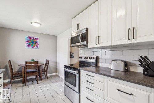 16522 104 Avenue Nw, Edmonton, AB 