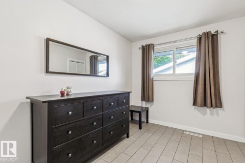 16522 104 Avenue Nw, Edmonton, AB 