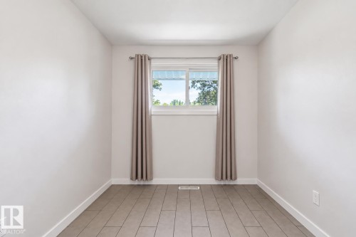 16522 104 Avenue Nw, Edmonton, AB 