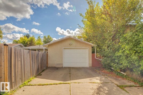 16522 104 Avenue Nw, Edmonton, AB 