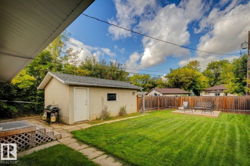 16522 104 Avenue Nw, Edmonton, AB 