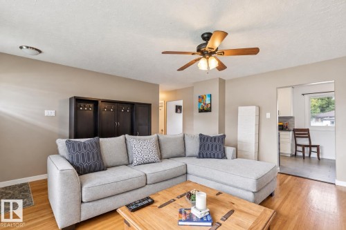 16522 104 Avenue Nw, Edmonton, AB 