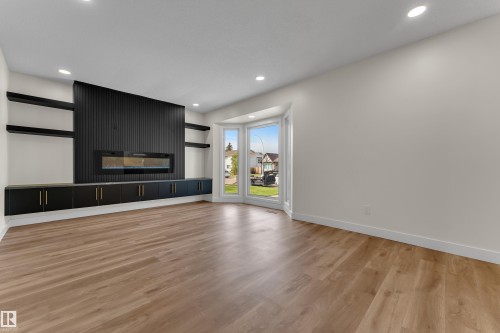 11427 141 Avenue Nw, Edmonton, AB 