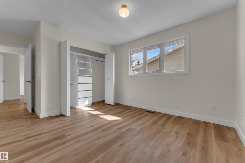 11427 141 Avenue Nw, Edmonton, AB 
