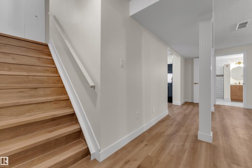 11427 141 Avenue Nw, Edmonton, AB 