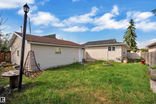 11427 141 Avenue Nw, Edmonton, AB 
