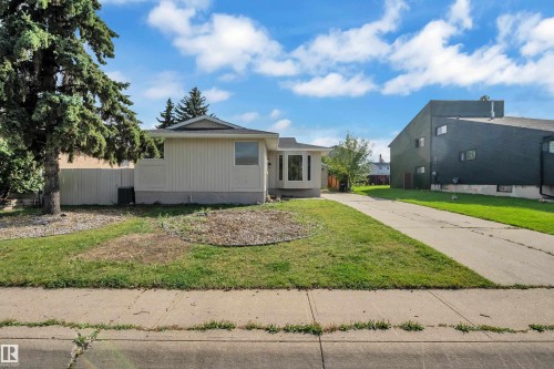 11427 141 Avenue Nw, Edmonton, AB 