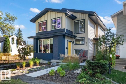 9817 77 Avenue Nw, Edmonton, AB 